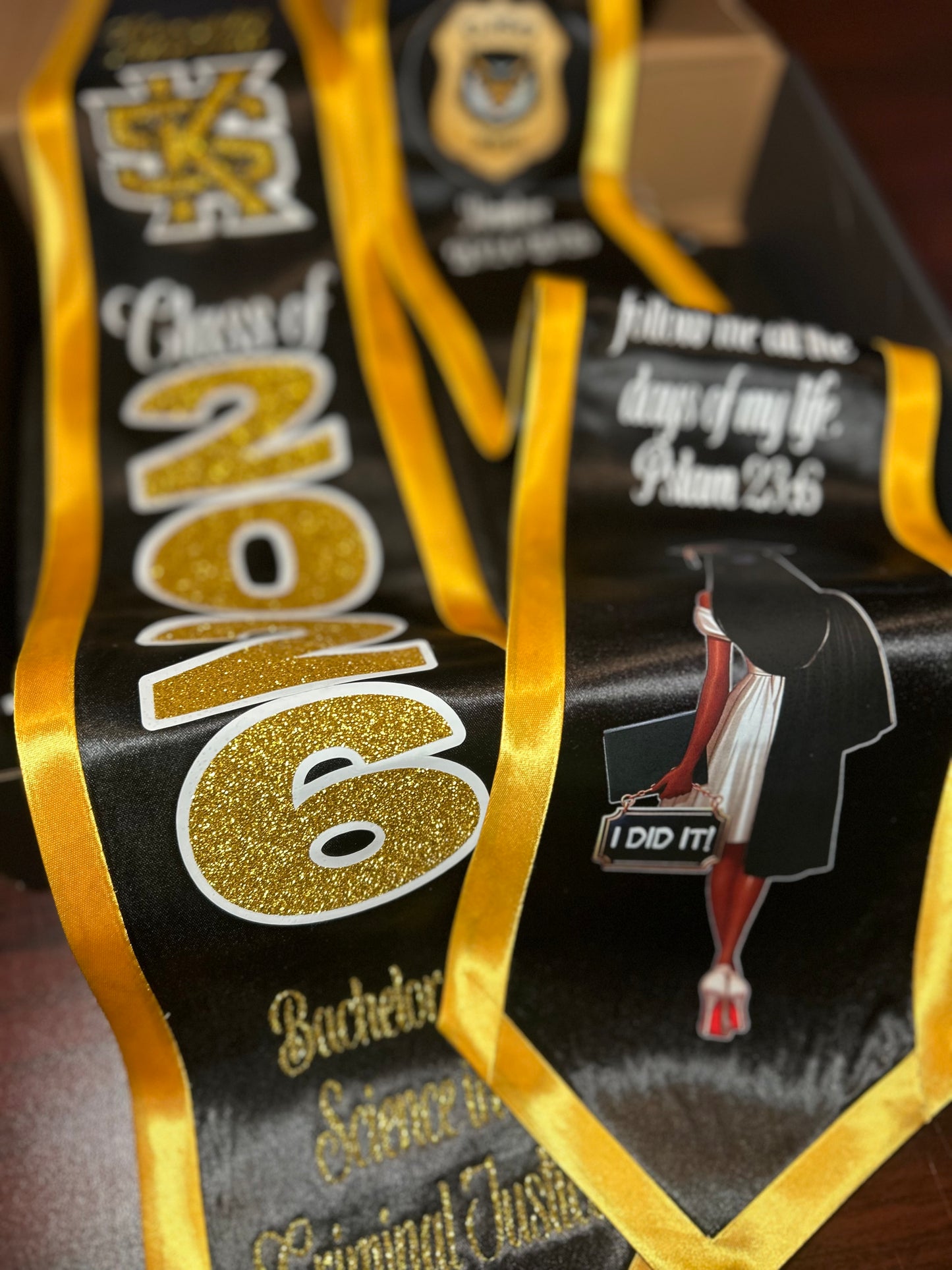 COLLEGE SATIN GRADUATION STOLE WITH SATIN TRIM