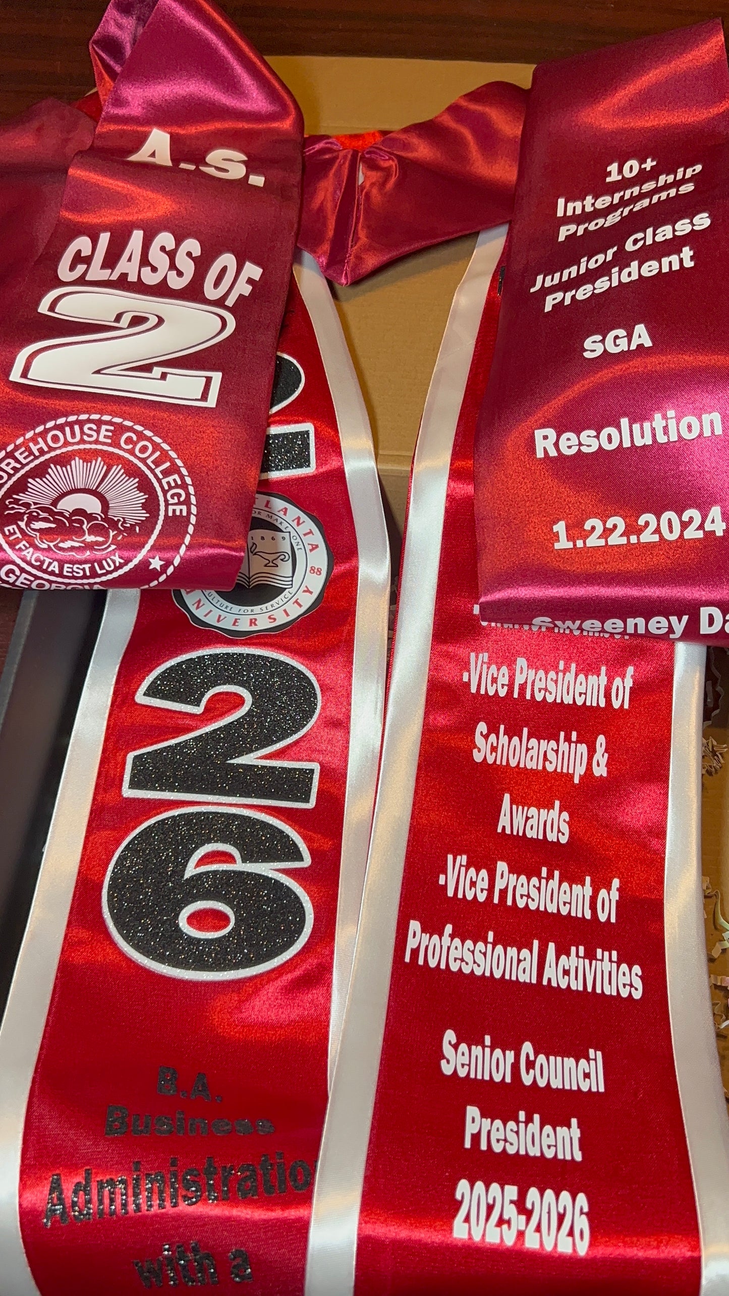 COLLEGE SATIN GRADUATION STOLE WITH SATIN TRIM